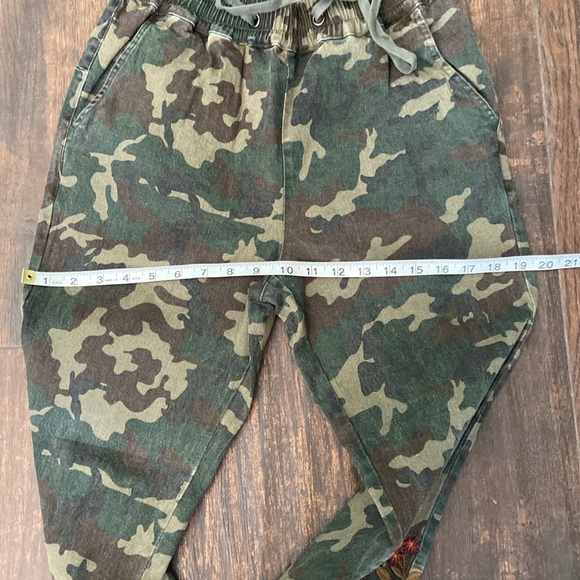 Sale! Francesca's camouflage print with floral embroidery. Size small. - Picture 8 of 9